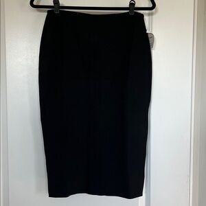 Gracia black pencil skirt